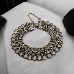 Vintage Goldette NY Silver Tone Chain‎ Link w/Safety Chain Retro Bracelet 1970's